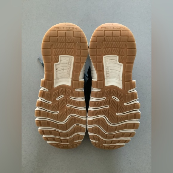 Nike Free Metcon 6, Women's Size 8, GUC - Vintage Green Sail - Picture 6 of 7